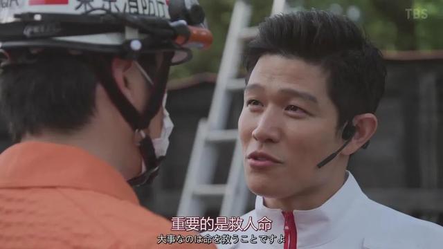 最近看了两部特别棒的电影，至少在影院让我爽到了