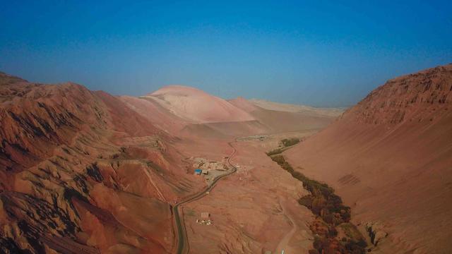 西天取经灵山风景，这里是神奇西北100景