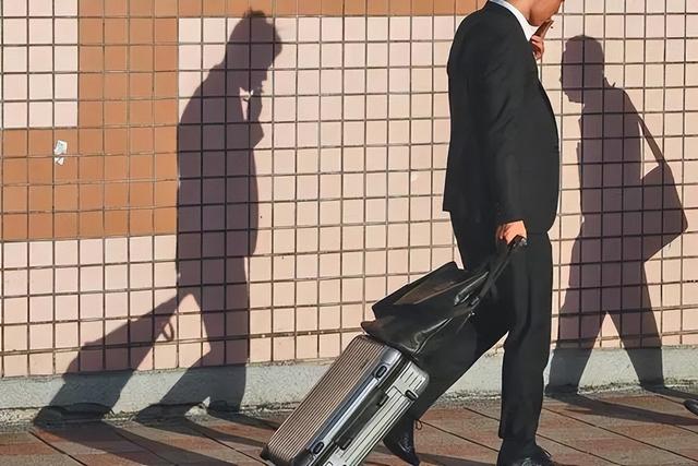 全国大学生失业率，2022年高校毕业生超1076万