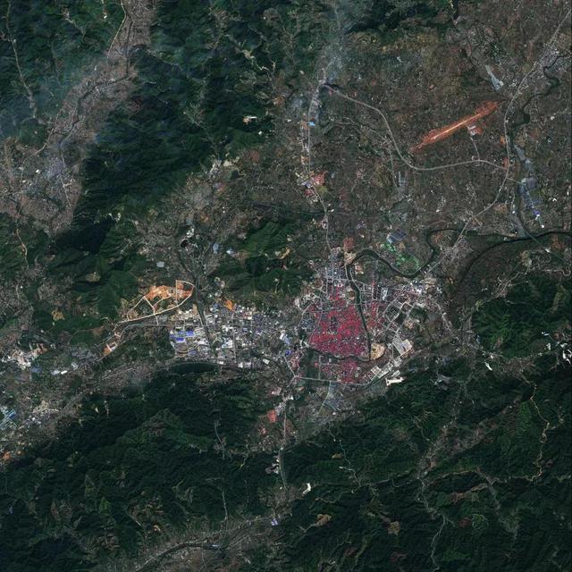 赣州十八县地图，赣州20年各县区gdp（江西赣州龙南、瑞金、会昌、寻乌、石城5县现状分析）
