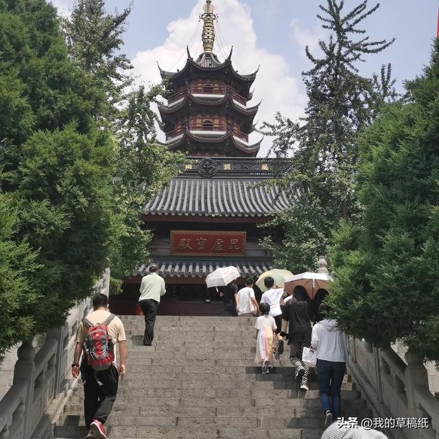 鸡鸣寺在哪个城市，古鸡鸣寺地点（天太热，南京鸡鸣寺的樱花开了）