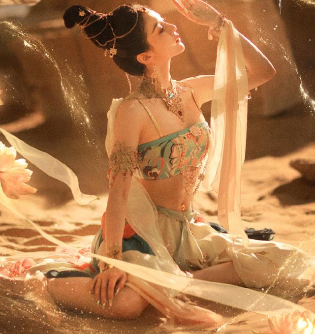 敦煌 飞天 美女，最美当然还是那个永远的万人迷