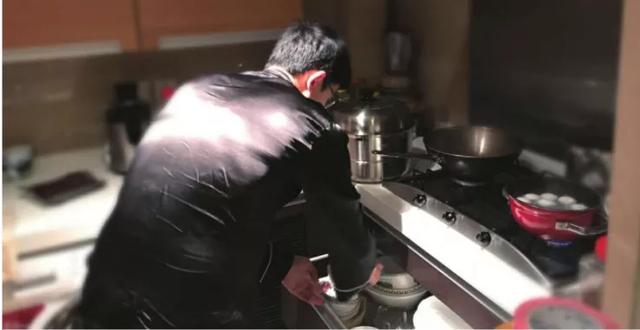 谢娜是初婚吗，wenno:40岁谢娜生完二胎复出