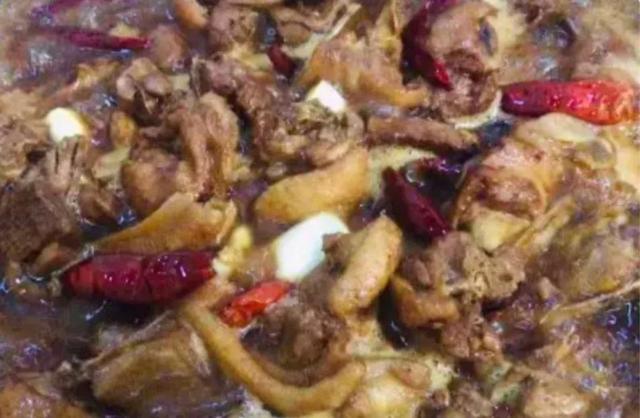 红烧鸭子的做法，家常红烧鸭子最正宗的做法（全家人都爱吃香辣入味）