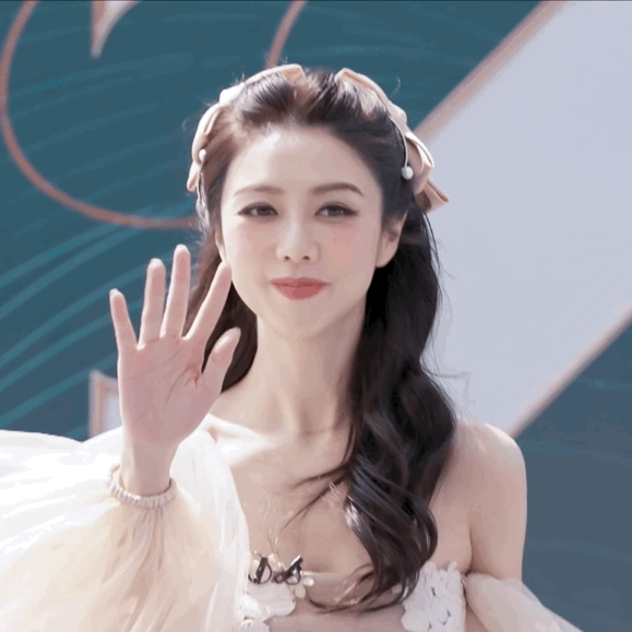 适合各种脸型的发型减龄，女生显老又土气的5款发型