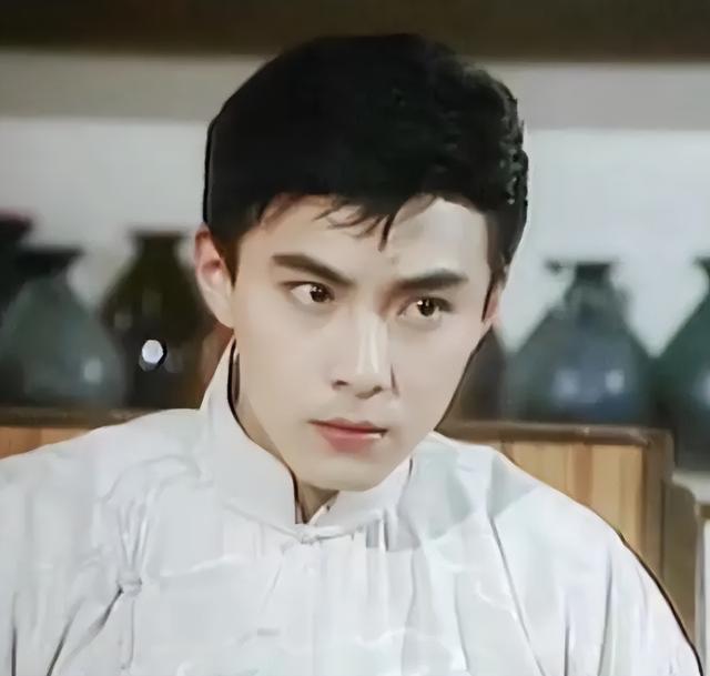 明星身高排行榜，30位当红男明星身高对比（男明星跟关晓彤同框暴露真实身高）
