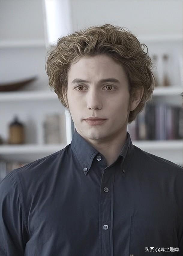 杰克逊拉斯波恩，暮光之城颜值巅峰