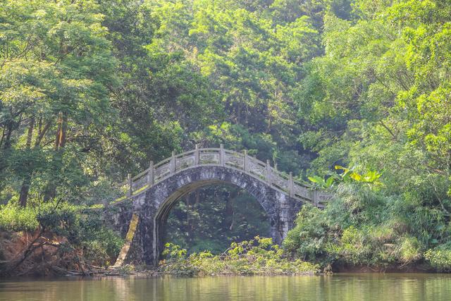 福建东山南门湾打卡景点，打卡粤东小八达岭