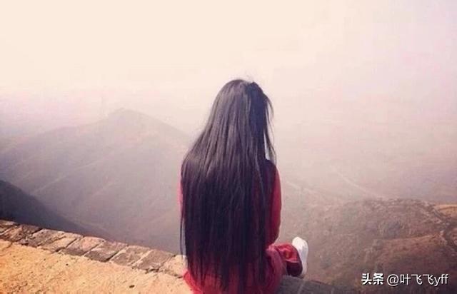 撩女朋友聊天话题，撩女人的最高效方法