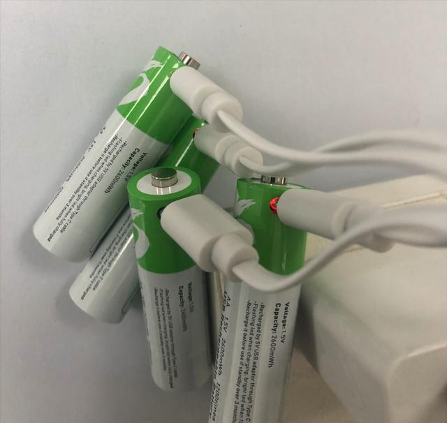 一般充电电池有哪些类型，充电电池有多少种型号