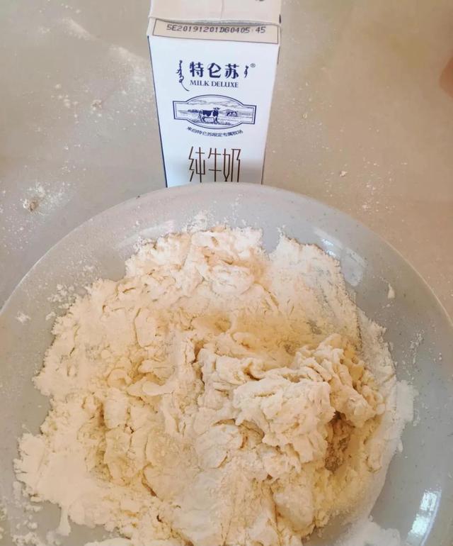 家庭版猫耳朵做法，只用牛奶、面粉和红糖