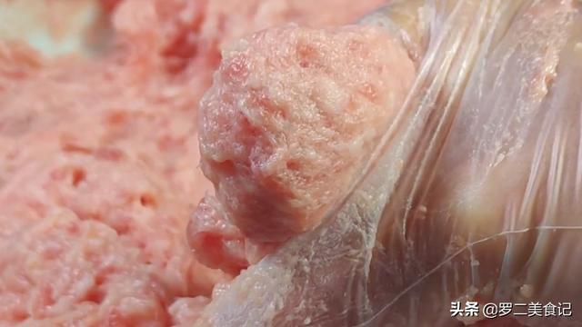 怎么做肉丸子好吃，肉丸子怎么做才好吃又简单（这才是肉丸子最好吃的做法）