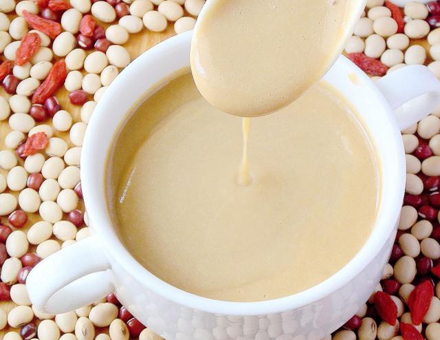 全国各地特色小吃排行榜，广州肠粉、陕西凉皮、螺蛳粉