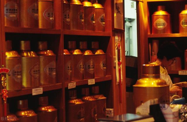 卖茶叶生意怎么样，茶叶店的前景和发展（为什么内行卖不过外行）