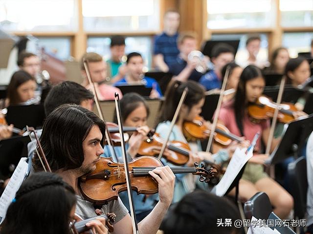 美国艺术学院排名，最新美国艺术学院排名（QS世界大学艺术与设计排名）