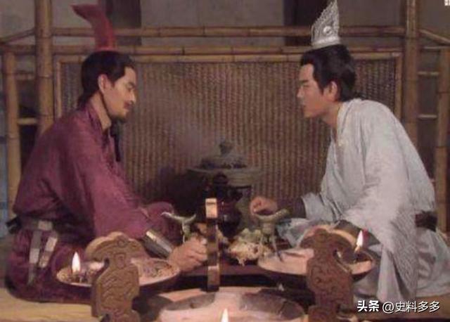 三国唯一可被称为儒将的美周郎，三国中最好的武将和最好的谋士