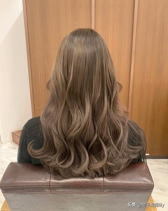最新款流行的发型，剪剪烫烫就是不一样