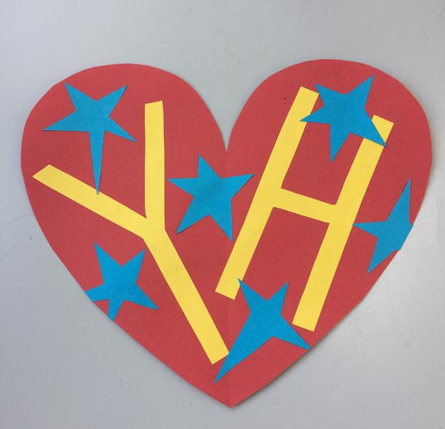 学生徽章图案设计，徽映成趣章