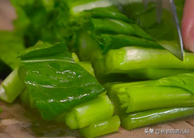 无馅儿的小汤圆怎么煮好吃，做了一大盘都不够吃