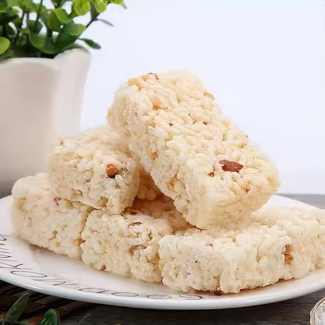重庆小吃排名前十名，重庆十大必吃美食重庆最有名小吃（重庆这10家特色美食）