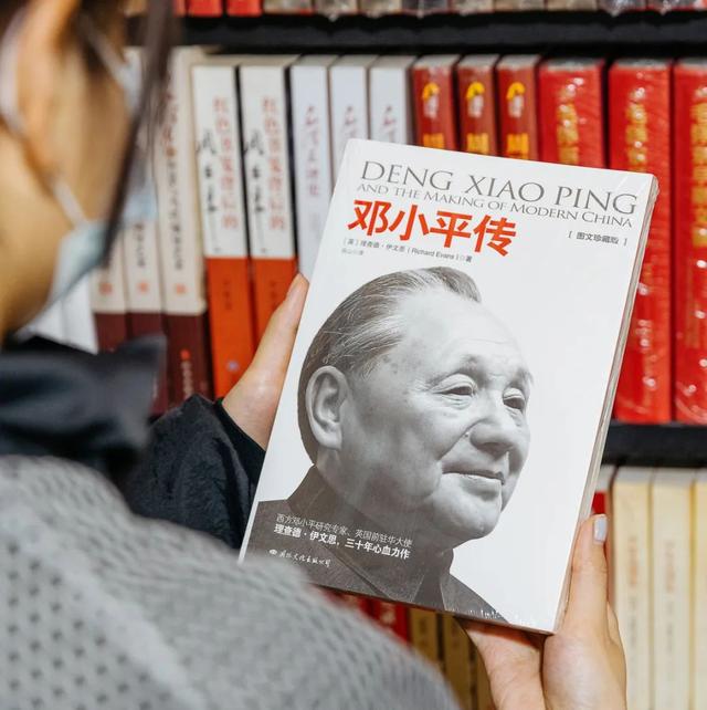 武汉几个比较大的书店，武汉适合读书的地方有很多