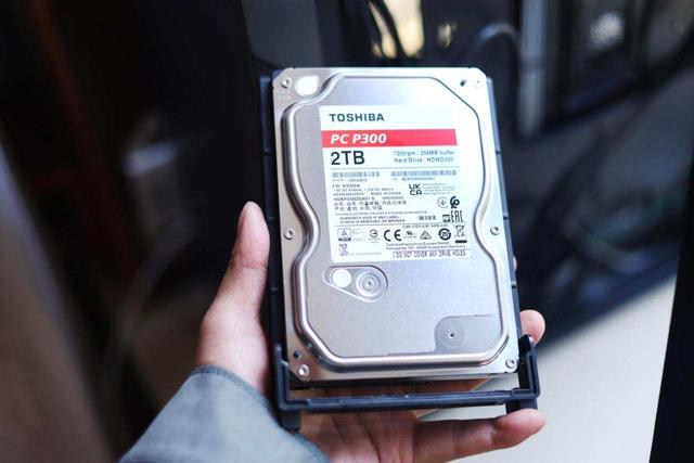 东芝p300机械硬盘优缺点，数据备份存储首选