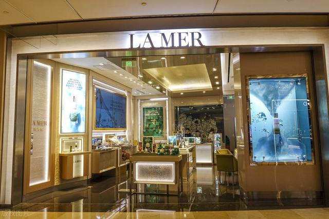 世界奢侈品牌排行榜，世界十大顶级奢侈品牌排行榜（2023全球高档和奢侈品牌价值50强榜单）