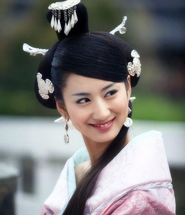 郭珍霓的现实老公，郭珍霓现实生活照（带你看看郭珍霓的豪宅）