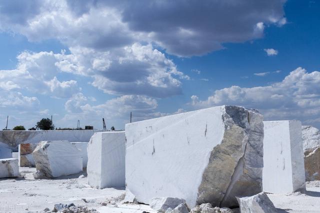 冰壶运动历史，一块石头如何垄断了冰壶运动