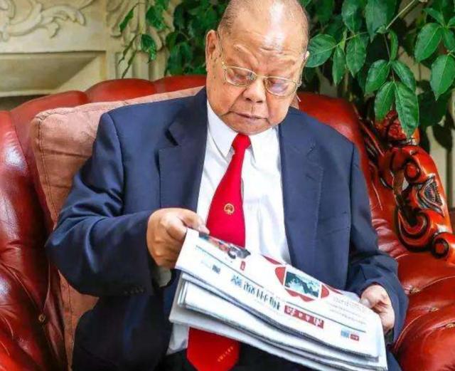 金利来老板曾宪梓生平，金利来创始人曾宪梓
