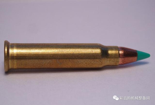 弹夹上弹原理，为啥绝大多数霰弹枪没有弹匣