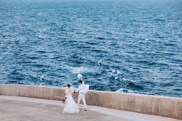 去三亚照婚纱照注意事项，三亚旅拍婚纱照攻略