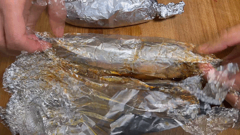 大鸡腿怎么烤又酥又香又好吃，鸡腿剔除骨头蒸一蒸