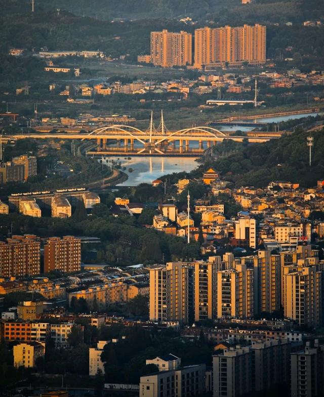 宁波东部新城楼盘，宁波东部新城哪些楼盘最值得购买