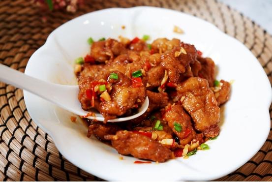 炸酥肉用什么肉最好吃，酥肉要哪里的肉炸才好吃