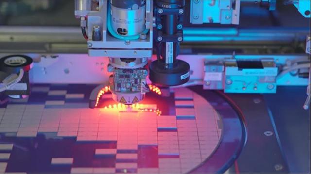 北方华创最新消息，北方华创芯片估值