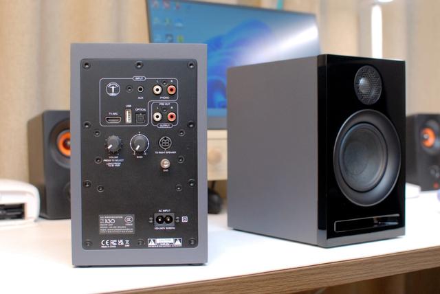 艾特铭客音响系列介绍，小桌面也能搭配的HiFi级有源音箱
