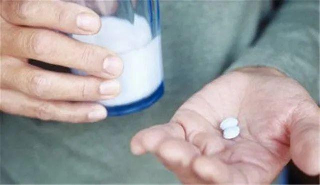 脂肪肝不能吃什么，脂肪肝不能吃什么和需要吃什么