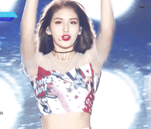 她凭什么被称为南韩第一真人芭比，来看看lisa的颜值