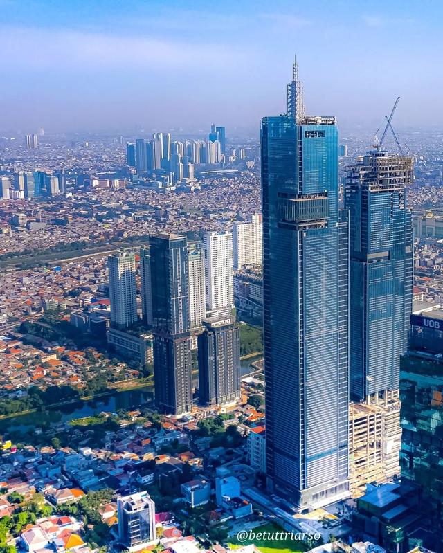 世界25座最经典的摩天大楼，2022年已过半计划年度完工的全球前20高摩天楼