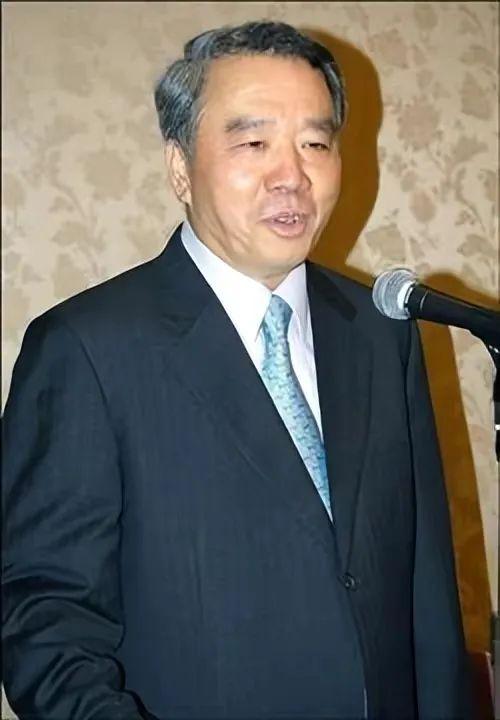 康师傅创始人是谁，康师傅创始人魏应州