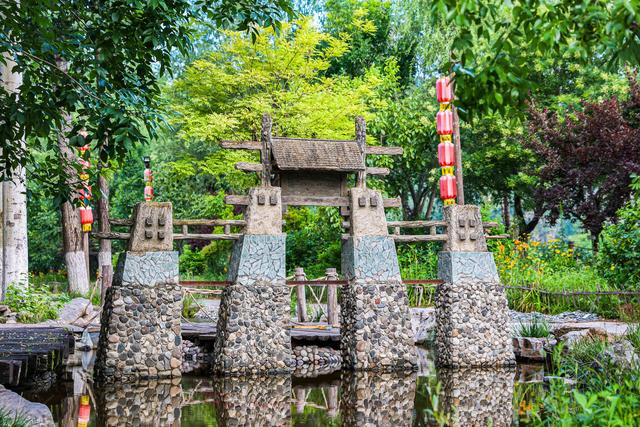 易县旅游景点太行水镇宣传语，文旅小镇河北乡村振兴的特色名片