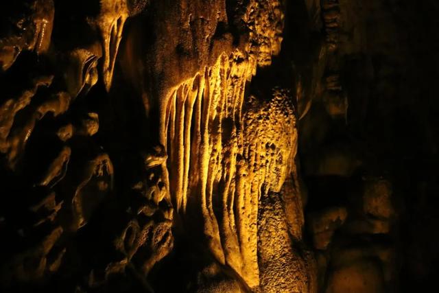 龙宫洞织金洞，妙手偶得之——织金洞