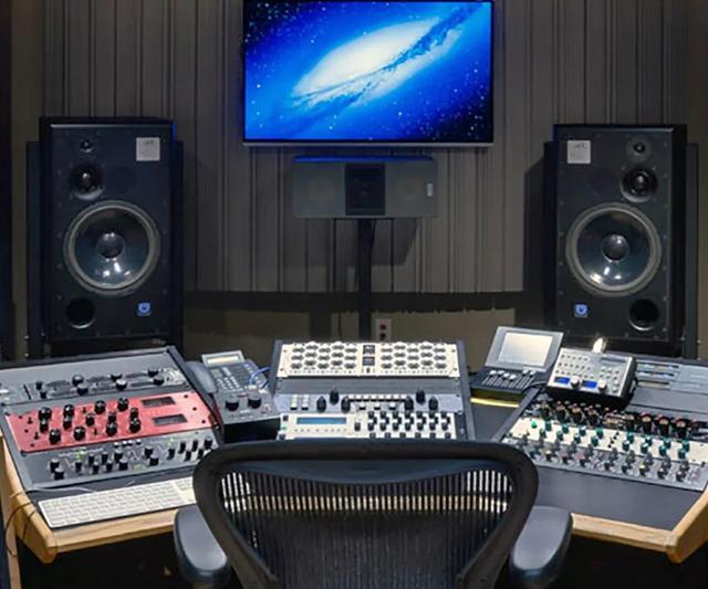 区瑞强全部歌曲，区瑞强最发烧的唱片