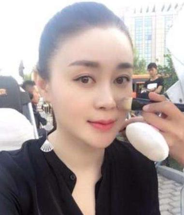 赵本山和关婷娜现在怎么样，我和赵本山是清白的