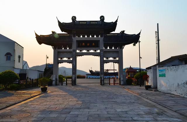 春节适合旅游的地方，最新春节期间旅游攻略（拉萨这些地方免费打卡）