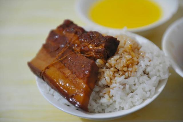 厦门必吃的六道菜，这些藏在巷子里的美食