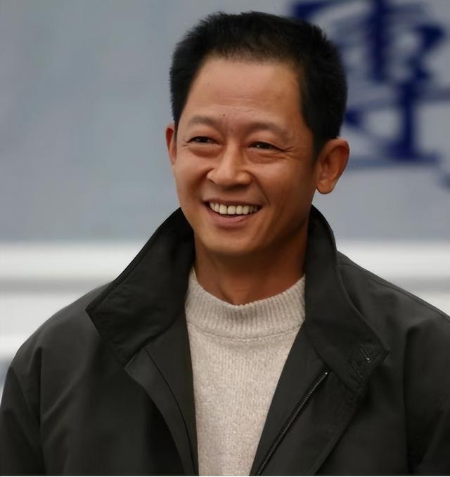 陈坚红兰博基尼，陈坚红王志文近照（起底王志文的富豪老婆）