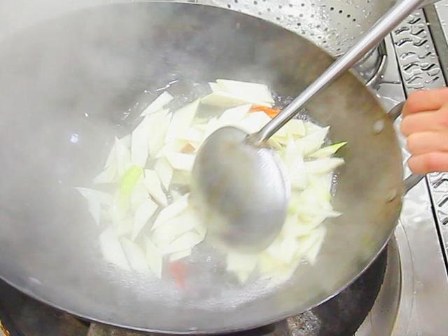 地三鲜是哪三鲜，真正的地三鲜都是哪三鲜（地三鲜是哪三鲜）