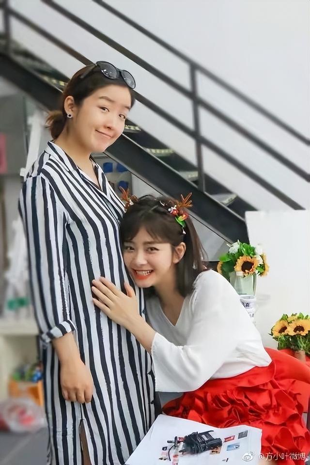 谭松韵经纪人发声，谭松韵欧豪现在关系（谭松韵经纪人为点赞diss宋茜微博道歉）
